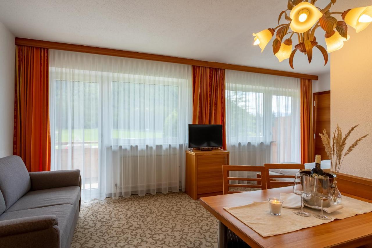 Kinderhotel Laerchenhof Obsteig Dış mekan fotoğraf