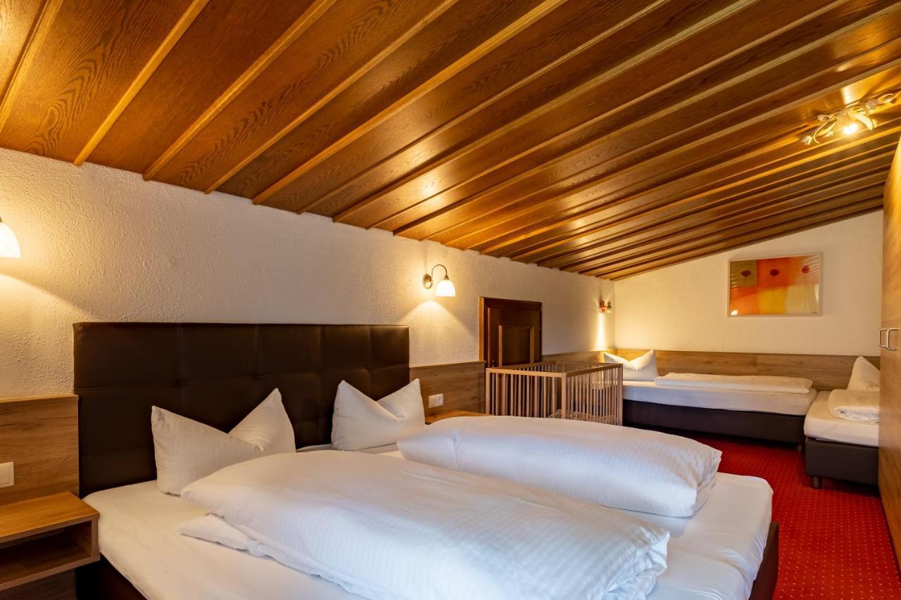 Kinderhotel Laerchenhof Obsteig Dış mekan fotoğraf
